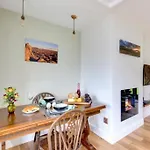 Sunset View One Bedroom Luxury In An Idyllic Setting