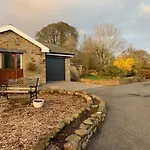 Sunset View One Bedroom Luxury In An Idyllic Setting * إنغيلتون