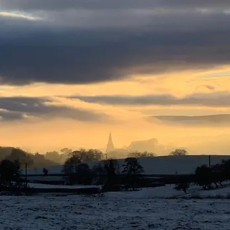 Sunset View One Bedroom Luxury In An Idyllic Setting Ingleton (North Yorkshire)